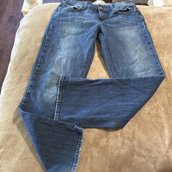 Lucky Brand Woman’s Neapolitan Easy Rider Blue Jeans - Picture 10 of 11